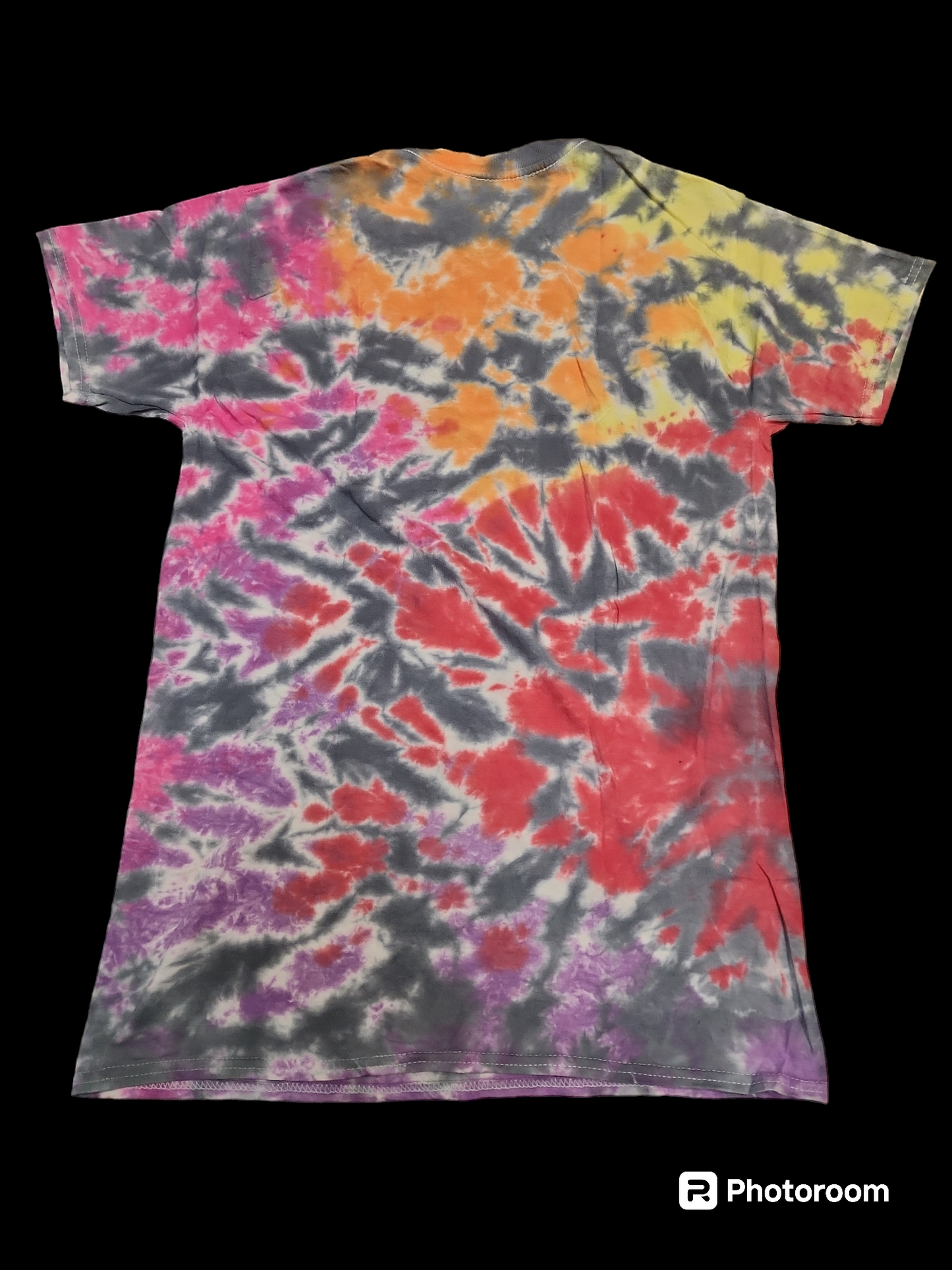 Small tie dye crew neck 15