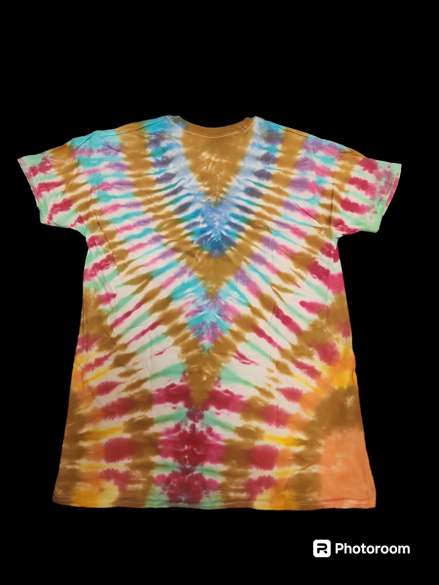 Medium tie dye crew neck 12