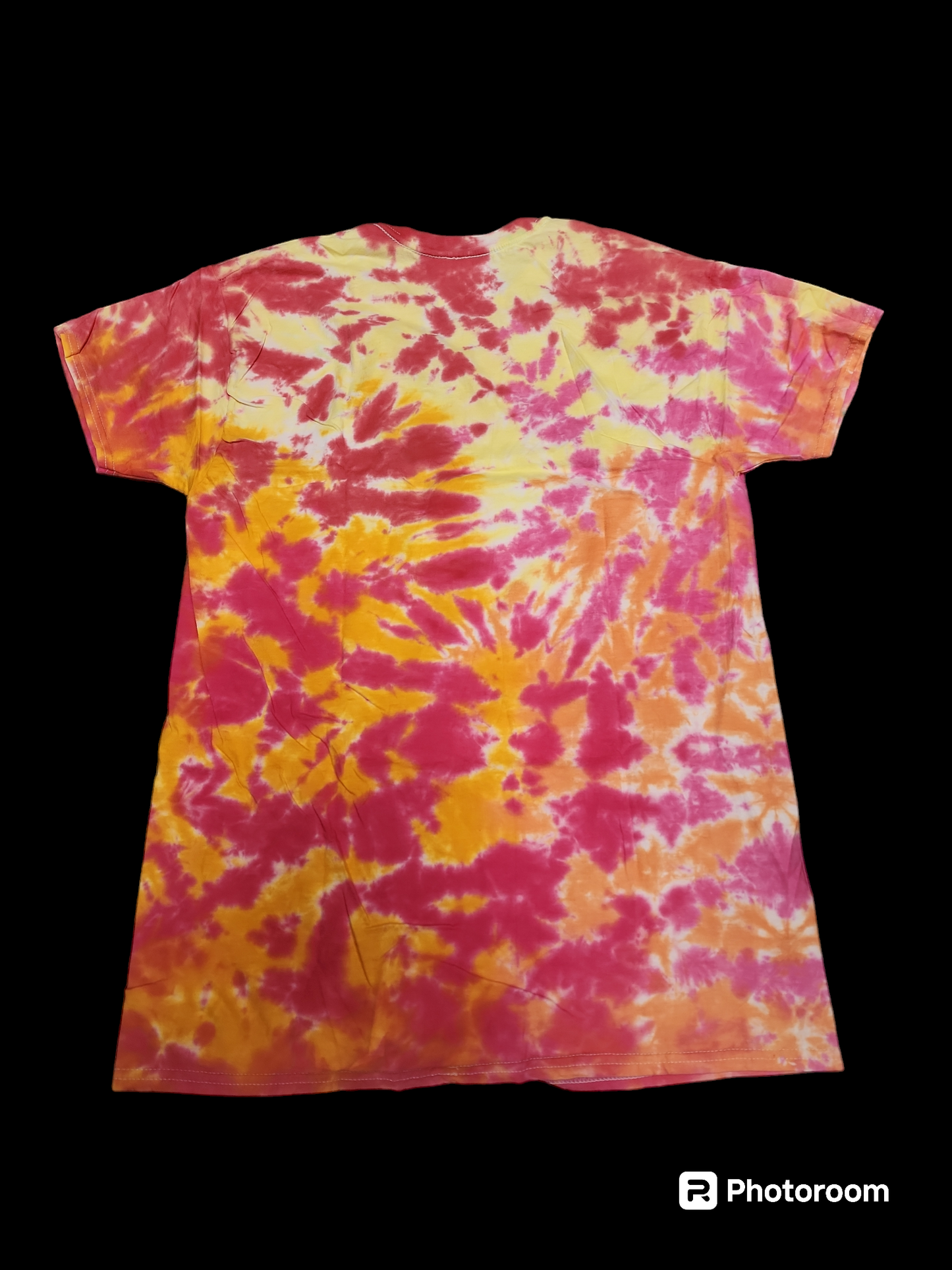 Medium tie dye crew neck 15