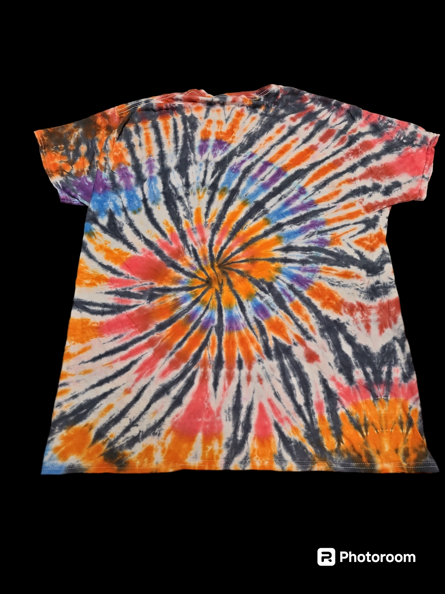 Xl tie dye v neck 03