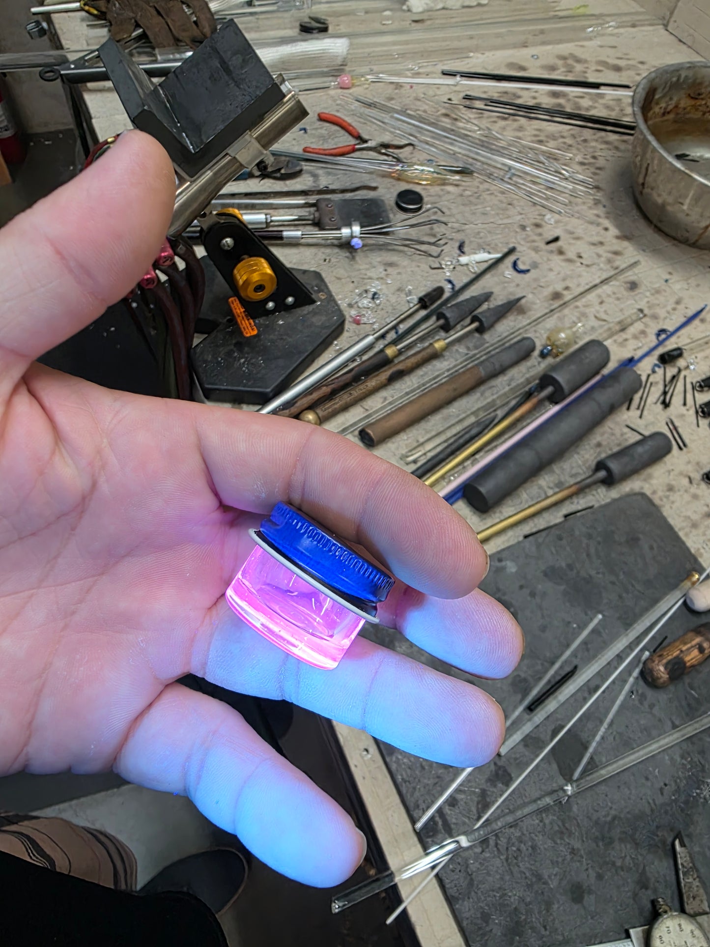 Micro Photon Kiss jar