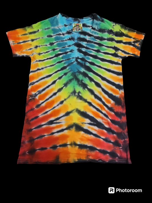 Small tie dye v neck 06