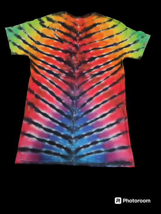 Small tie dye v neck 07