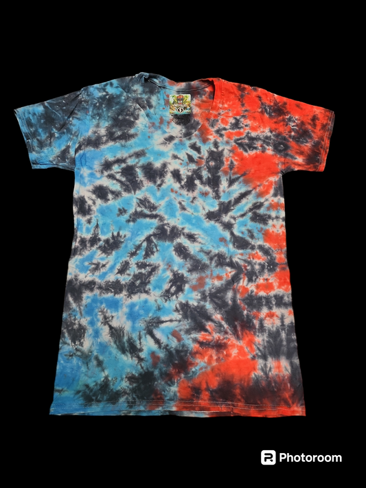 Small tie dye v neck 10