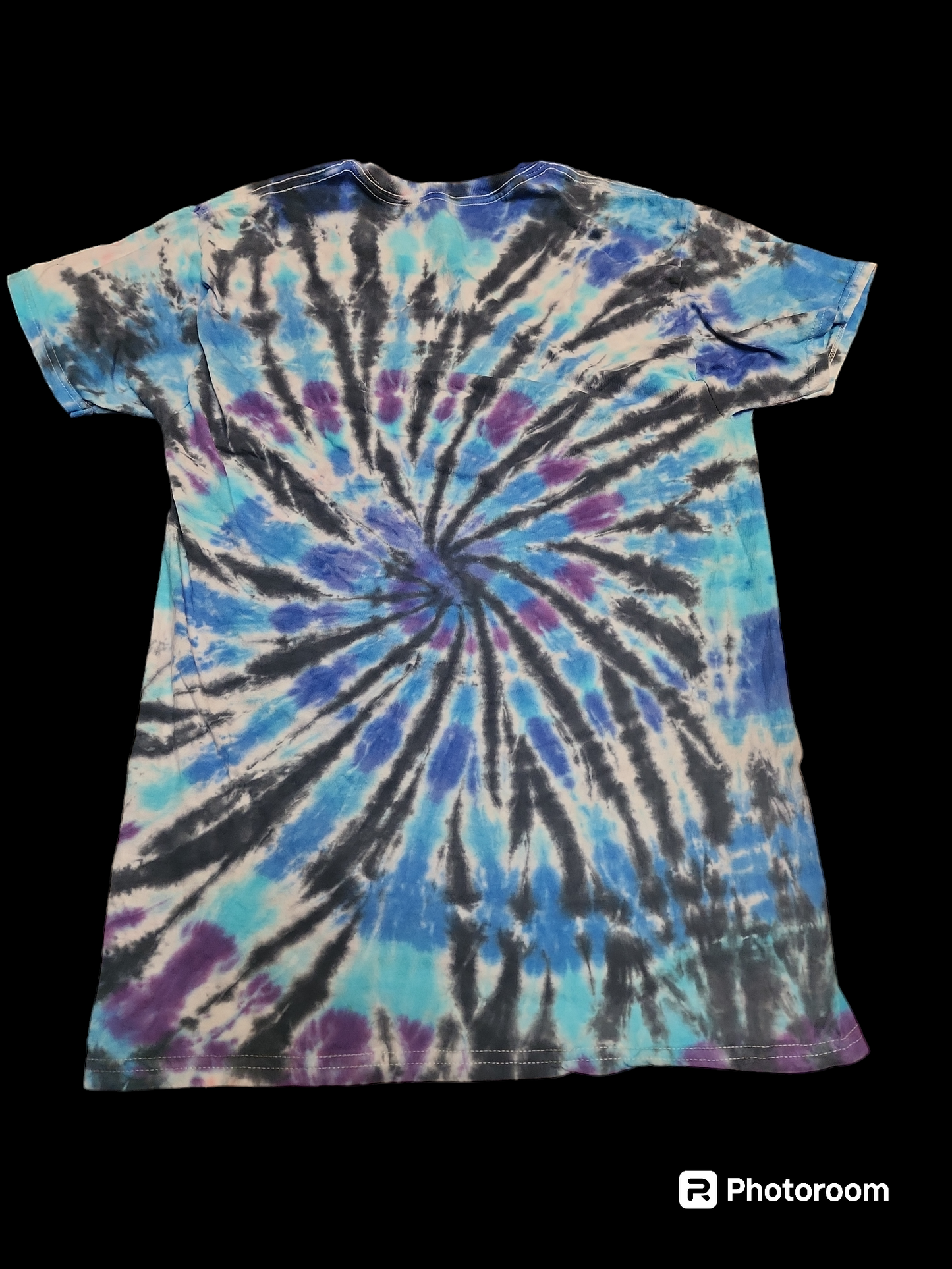 Medium tie dye crew neck 02