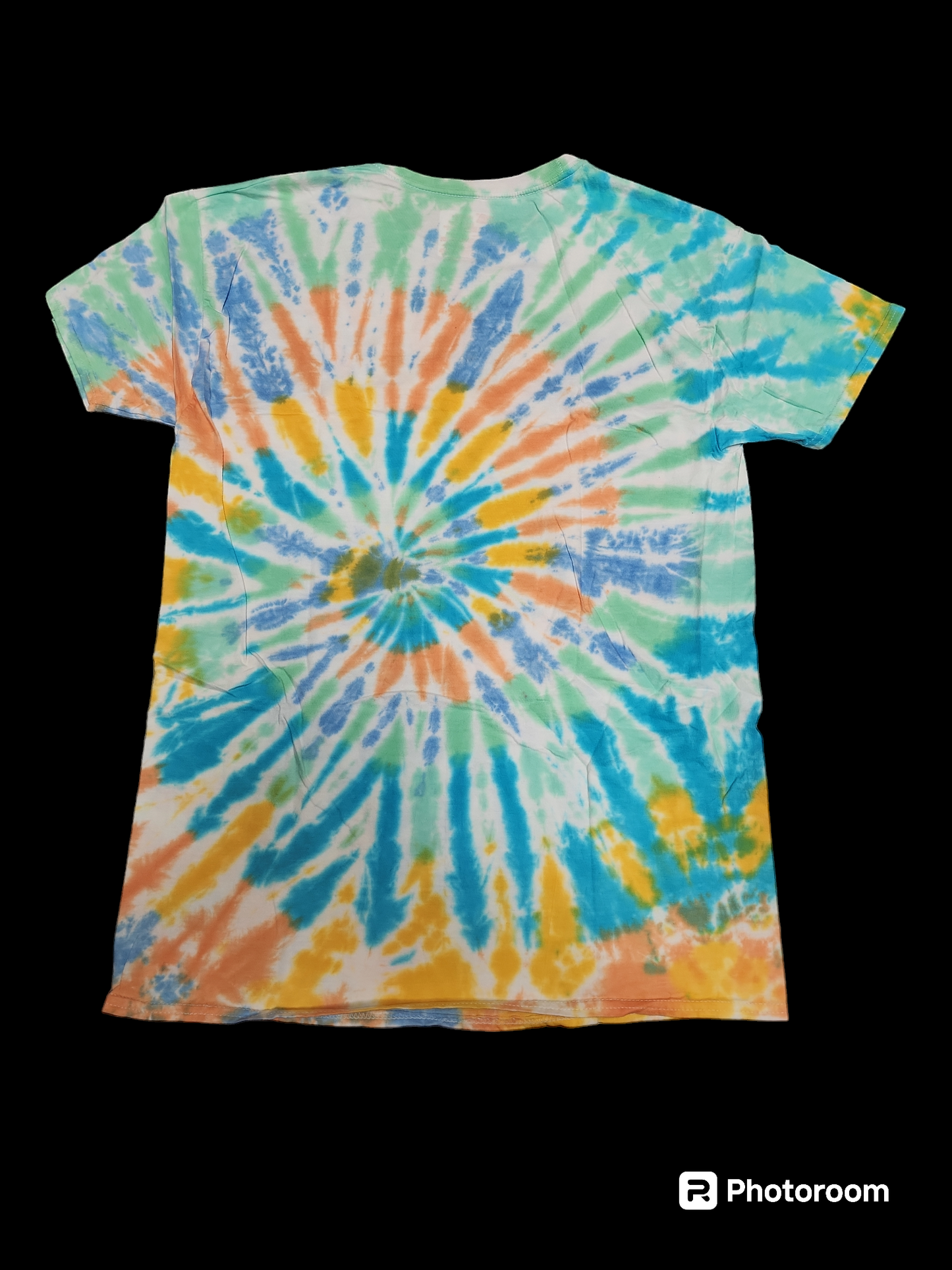 Medium tie dye crew neck 16