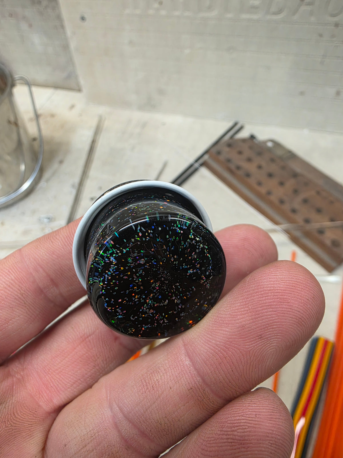 Micro black opal jar