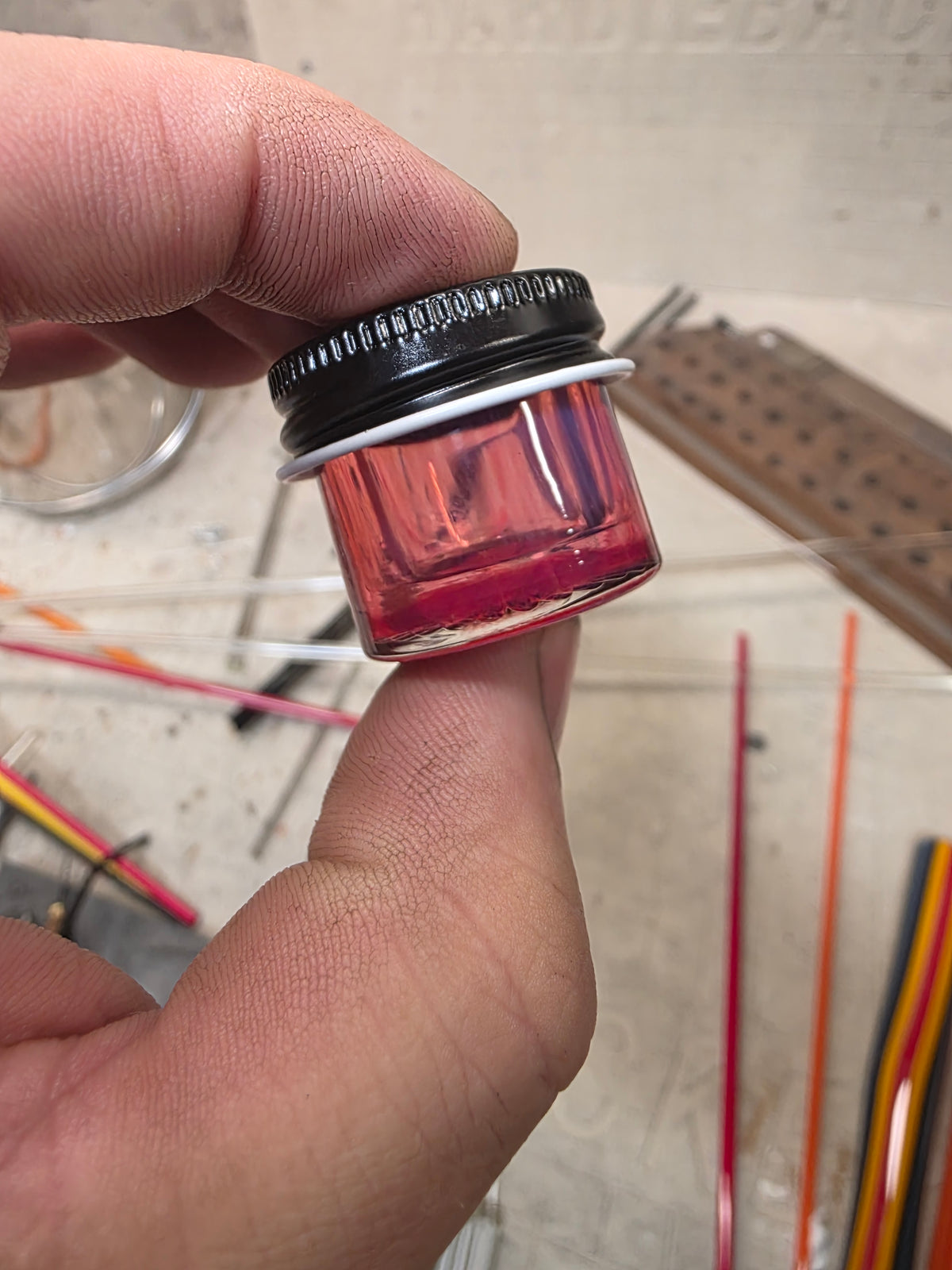 Micro telemagenta jar